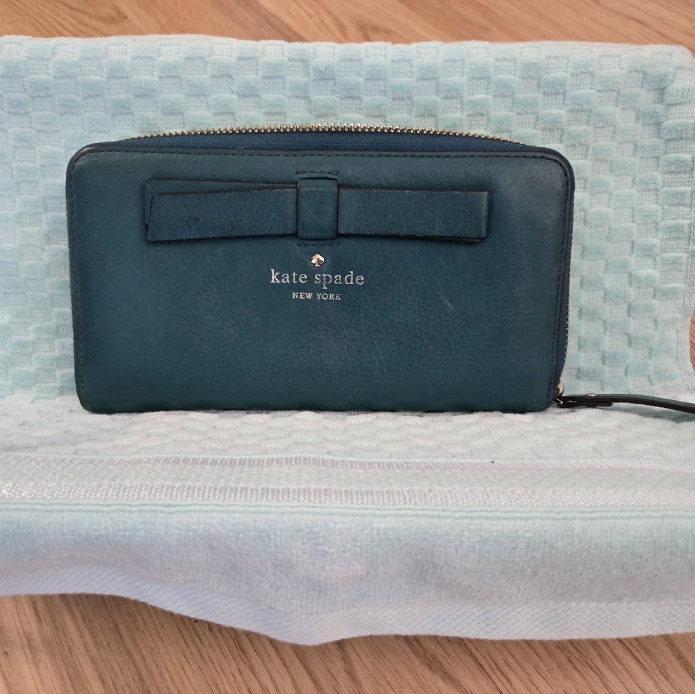 Kate Spade Long Wallet